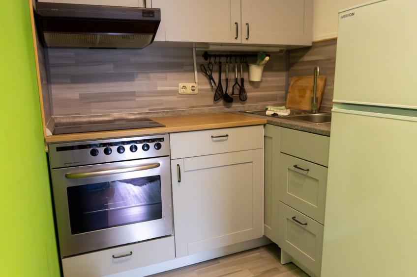 mit Balkon und zwei Schlafzimmern - foto 8