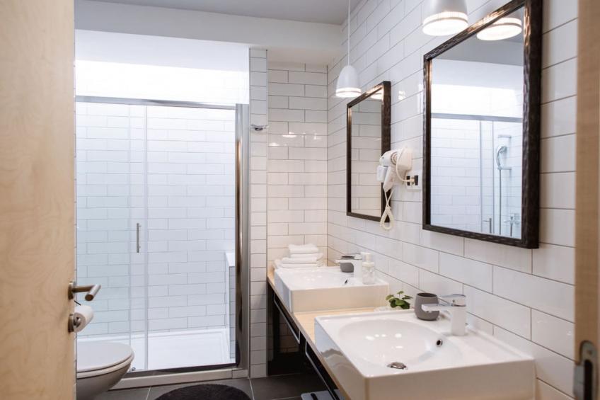 Stylish Apartments with Osijek Near Top Attractions - Standard Studio Apartment  - Maks 3 - foto 55