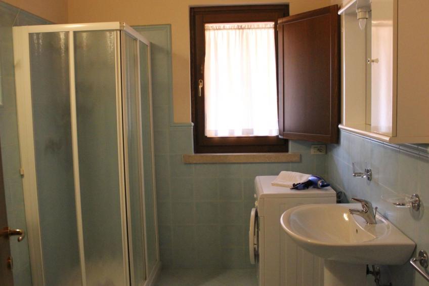 Wohnung mit Balkon, Garten und Seeblick - foto 11