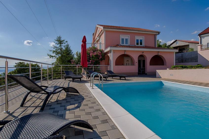 Villa mit Pool und schönem Meerblick - foto 2