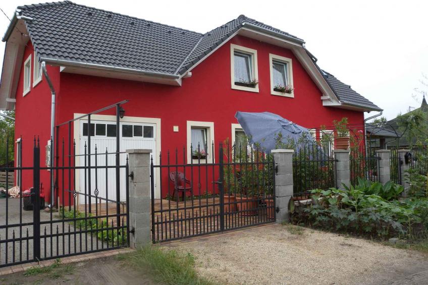 Holiday apartment with cozy garden furniture - BF-CNMM