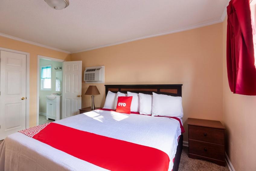 King Bed with Pull Out - foto 7