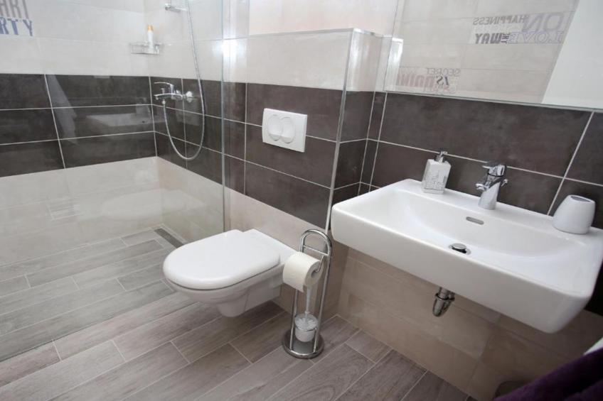 Adriatic Pearl - FourBedroom Villa with heated pool - foto 17