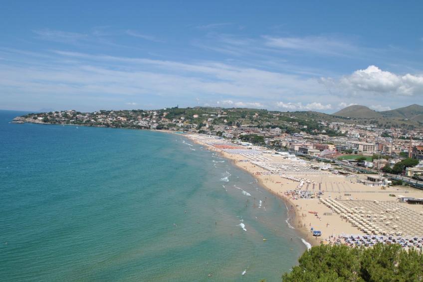 Domhaus mit Blick auf den Golf von Gaeta - foto 28