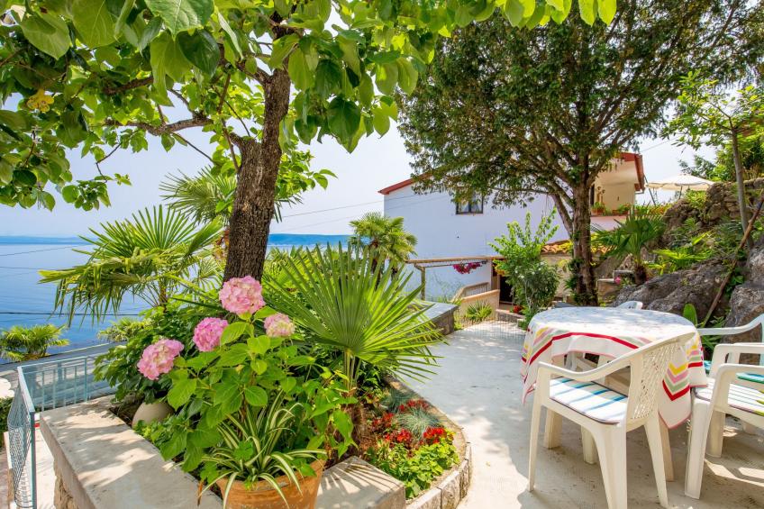 Wohnung in Obrs mit Kleiner Terrasse und Meerblick - foto 17
