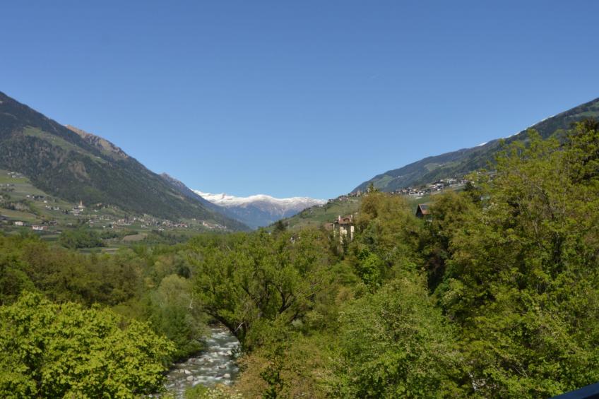 Moderne Ferienwohnung mit Balkon und Pool - foto 9