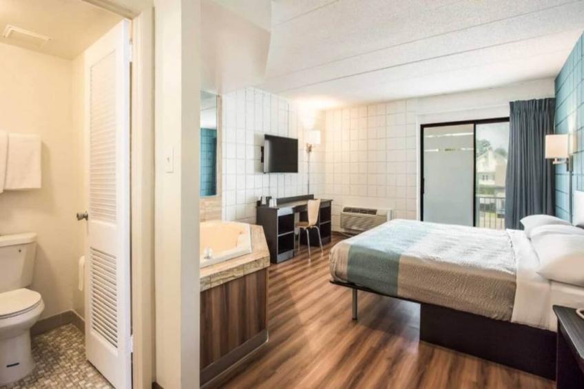 1 King Bed  Non-Smoking - foto 5
