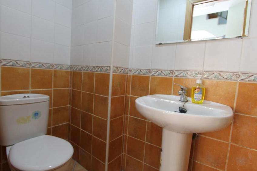 in Seseña mit großem Garten - foto 40