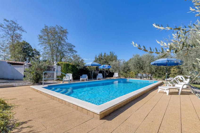 Vakantiehuis met zwembad - BF-HJWGD - foto 11