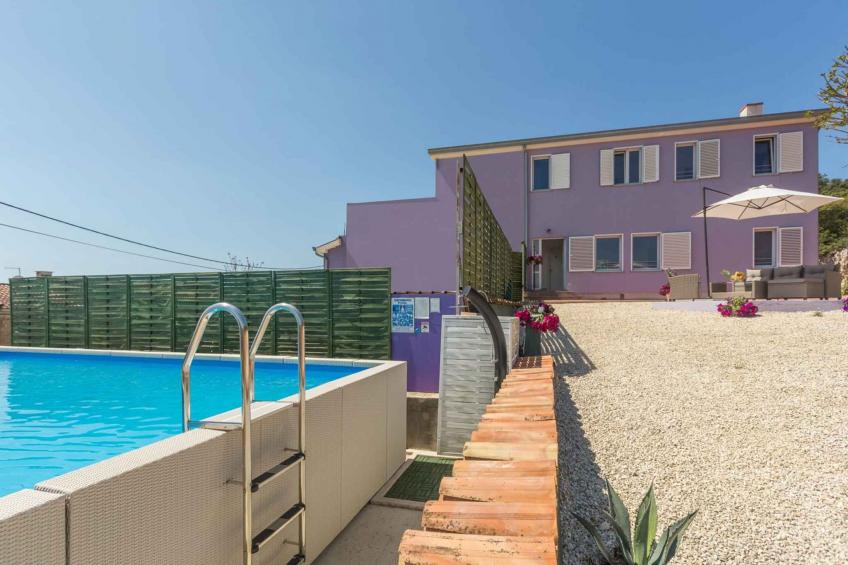 Holiday apartment mit Klimaanlage und Pool - BF-VY548 - foto 4