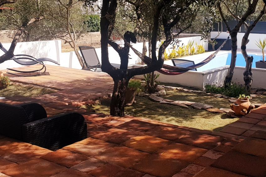 Geräumiges Ferienhaus mit Terrasse und Garten - foto 18