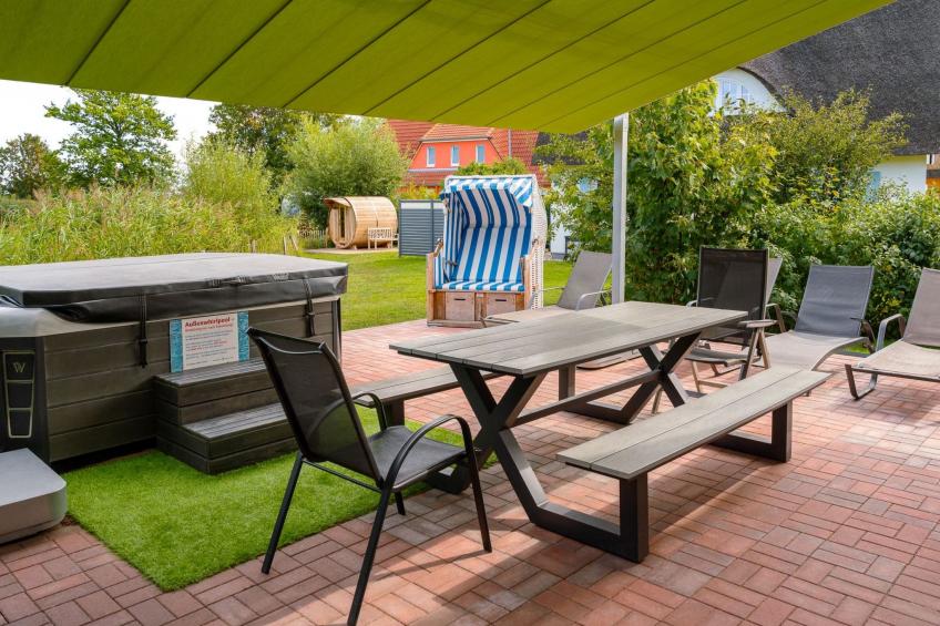 mit Garten und Whirlpool - foto 3