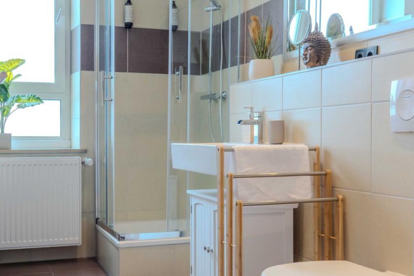 Schiller Apartment im Zentrum von Hof. Küche, Parkplatz, 250MBit Wlan - foto 4