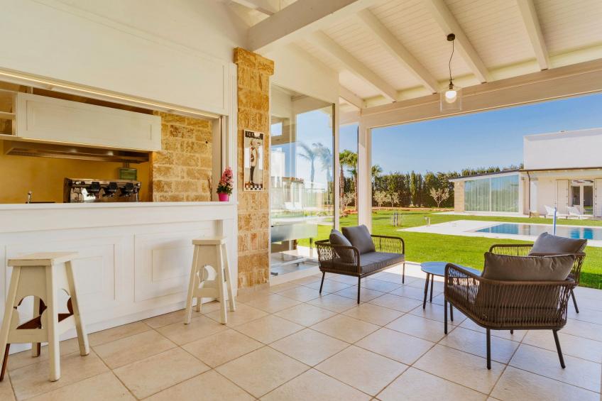 Haus in Casarano mit Außenhof - foto 16