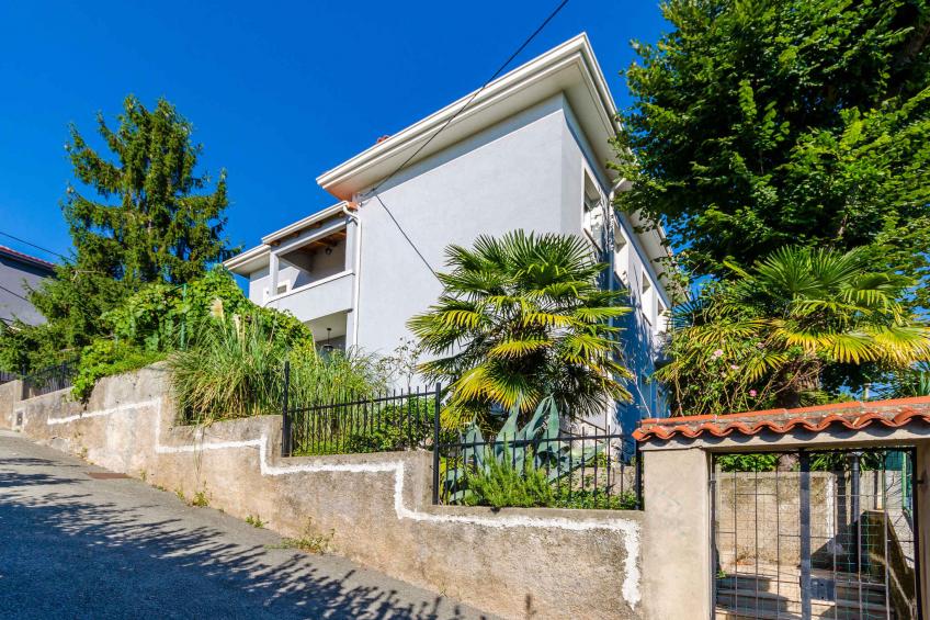 Holiday apartment with balcony and air conditioning - BF-R7WH8 - foto 4