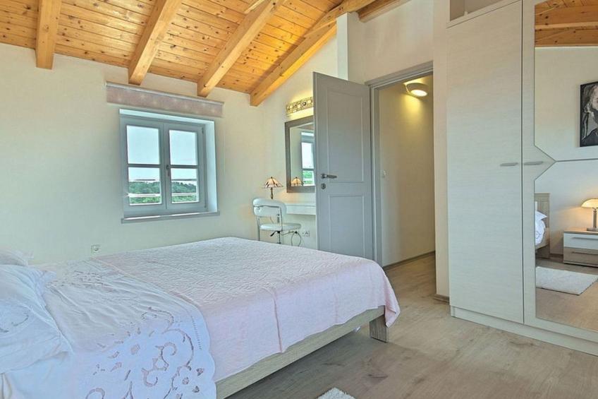 Villa Lenka mit Pool - foto 25