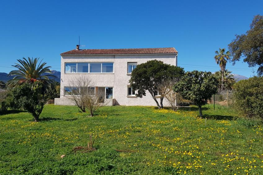 Palma Wohnung mit beheiztem Pool und privatem Garten, 1 Minute vom Meer entfern - foto 13