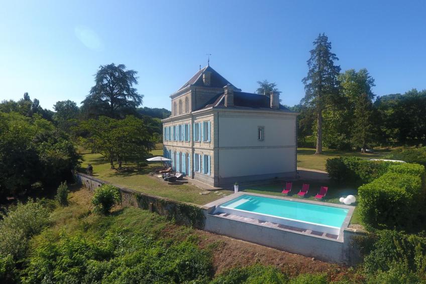 Schloss mit Überlaufpool an der Dordogne - foto 3