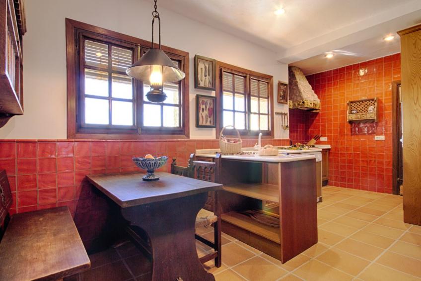 Privates Schwimmbad mit Grill und Feuerstelle - foto 33