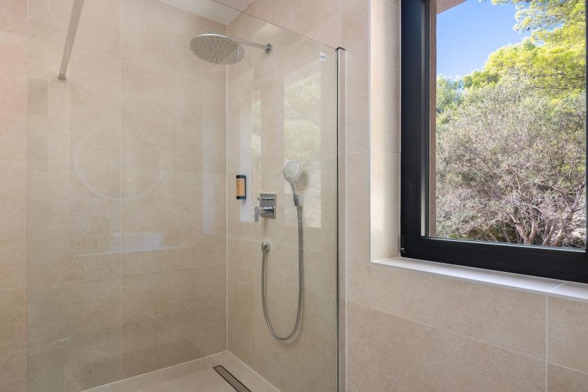 Breathtaking Villa  Vis Five Bedroom Villa with the Pool - foto 43