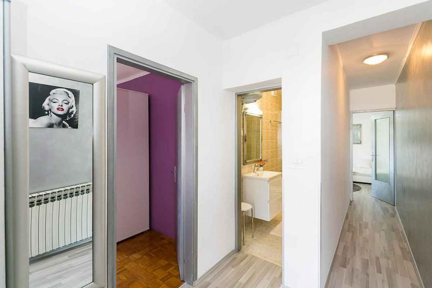 Vakantiewoning met airconditioning en balkon - VW-9DVFN - foto 18