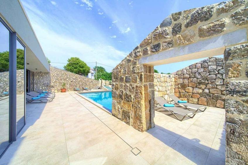Villa met zwembad - BF-685BM - foto 8