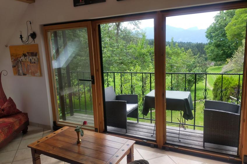 Idyllische Panorama-Südwohnung in Wörtherseenähe