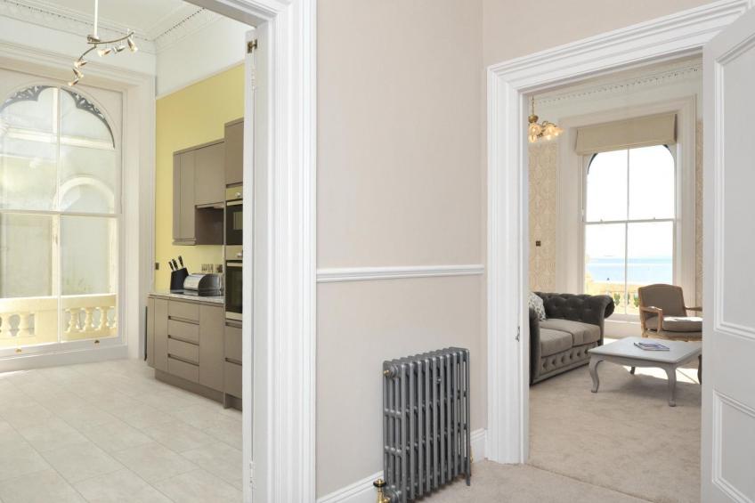 Geschmackvoll und luxuriös eingerichtete Ferienwohnung in der ersten Etage, mit - foto 4