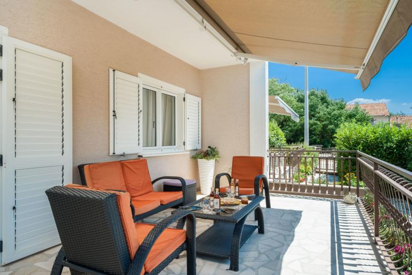 Schöne Villa in einem friedlichen und ruhigen Dorf - foto 17