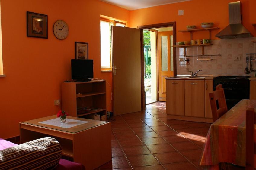 Charmantes Ferienhaus in Bartići mit Terrasse - foto 19