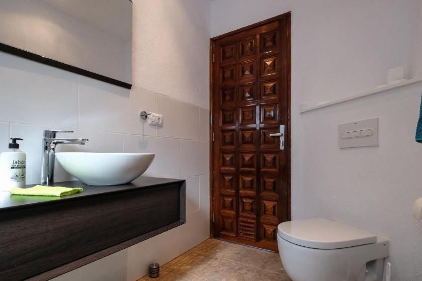 Strandnahes Haus mit Terrasse zum Sonnenuntergang - foto 17