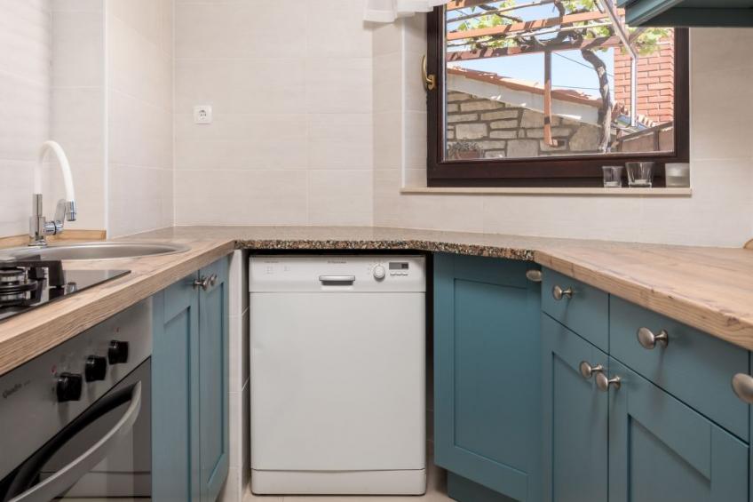 mit großem Garten und Pool - foto 50