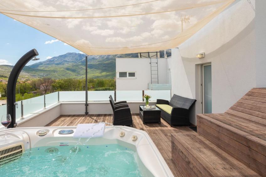 in Dugopolje mit Beheiztem Pool - foto 44