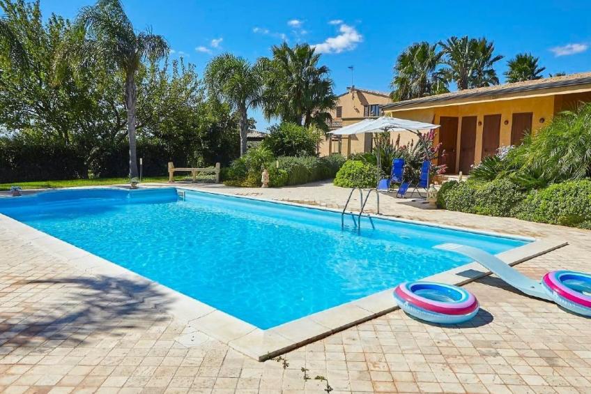 in Castelvetrano mit Gepflegtem Garten - foto 2