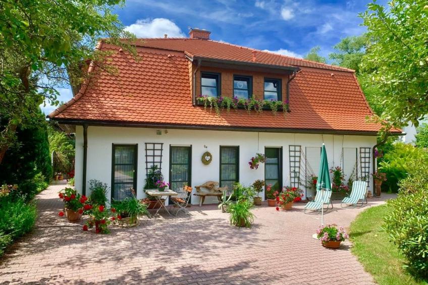 Geräumige Wohnung in Bad Elster mit Terrasse, Garten und Grill - foto 4