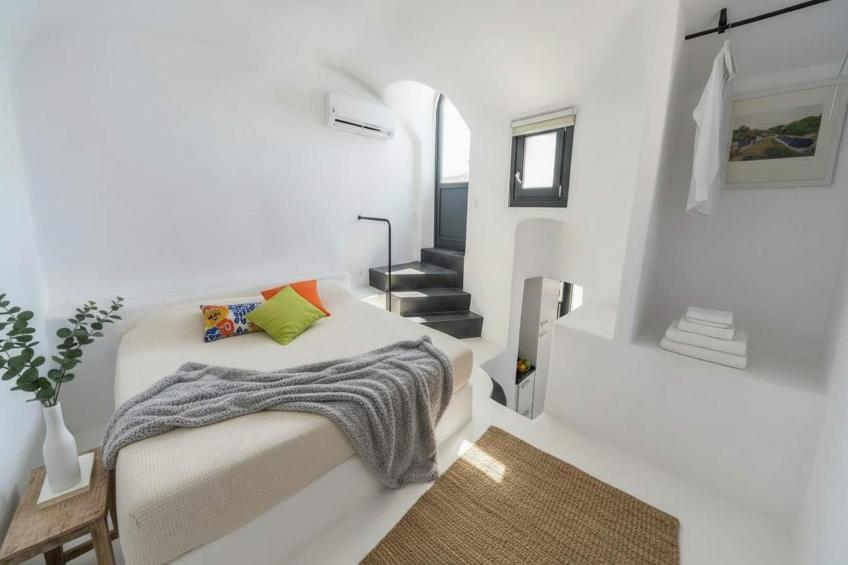 Poseidon’s Water Escape Santorini Rooftop Jacuzzi - foto 25