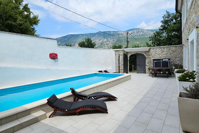 Steinhaus mit privatem Außenpool - foto 2