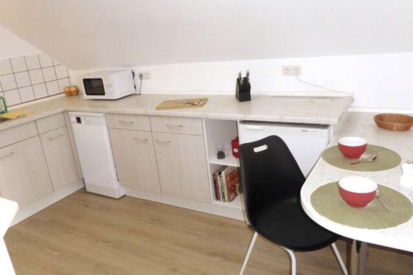 Wohung mit Balkon und Garten nahe Stadtgrenze - foto 16