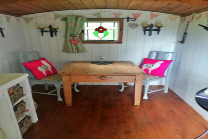 Shepherd's Hut at Hilltop Farm - foto 7
