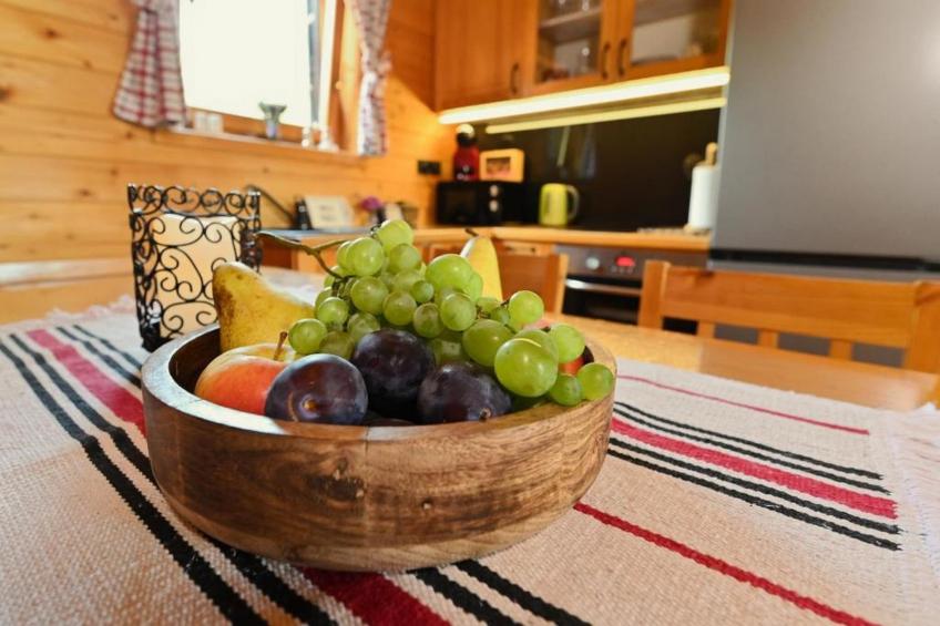 Lavanda Land - Villa Tanya Mrežnica - Three Bedroom Holiday Home with Hot Tub - foto 3