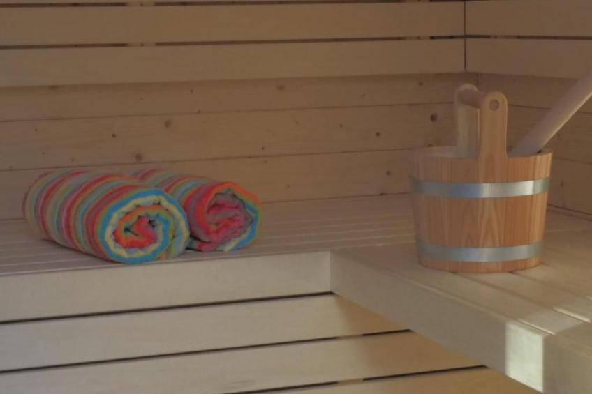 Exklusives Ferienhaus mit Terrasse und Garten - foto 15