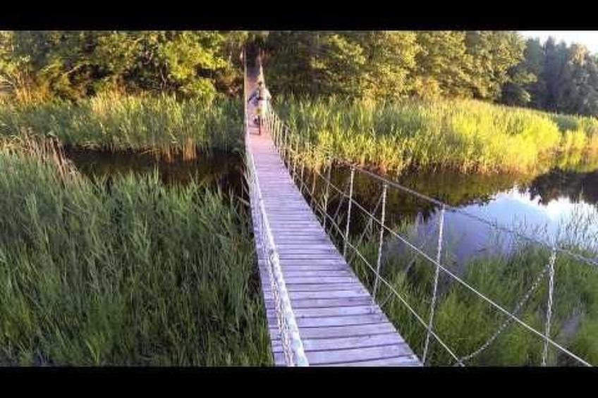 Holzhaus mit Terrasse, direkt an einer Bucht - foto 16