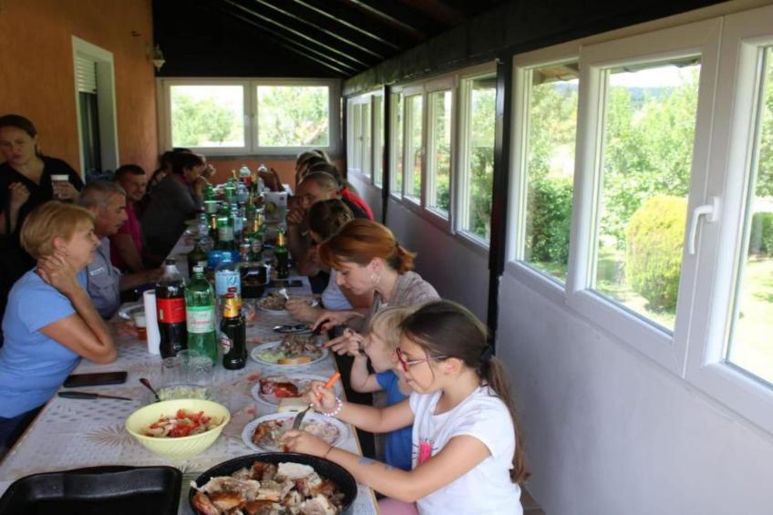 Holiday Apartment Vuković - Three Bedroom Holiday Home With Terrace - foto 3