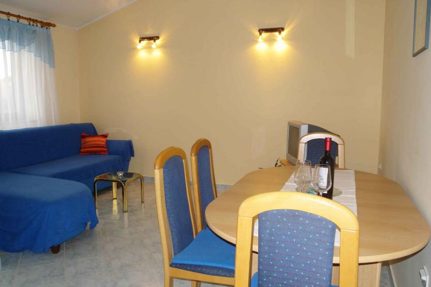 Vakantiewoning met zwembad - VW-9WBJ - foto 7