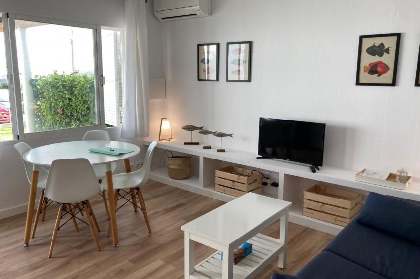 Modernes Apartment am Meer