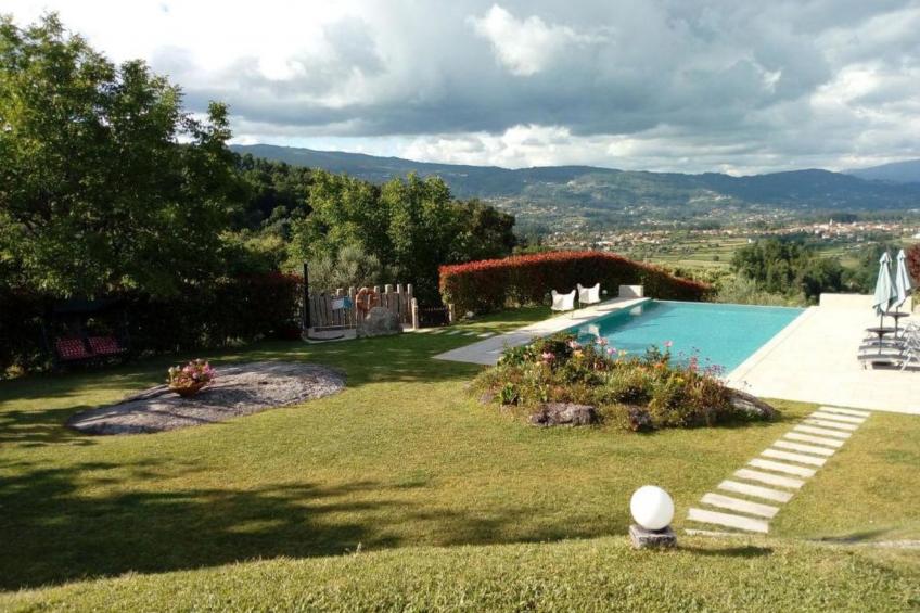 Fabelhafter Pool in einer atemberaubenden Landschaft - foto 43