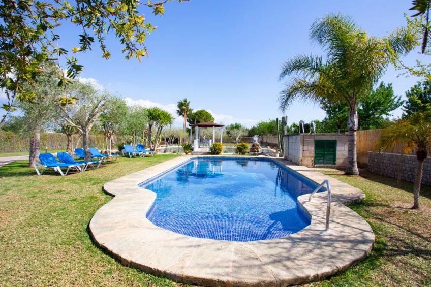 Finca mit Tennisplatz und Schwimmbad - foto 2