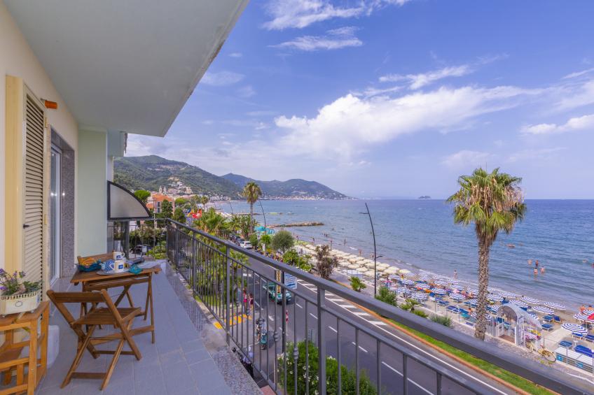 Laigueglia Beach - foto 6