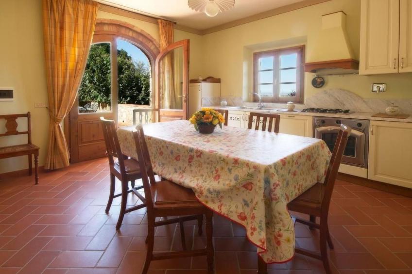 Wohnung mit Privatparkplatz und schöner Aussicht - foto 2