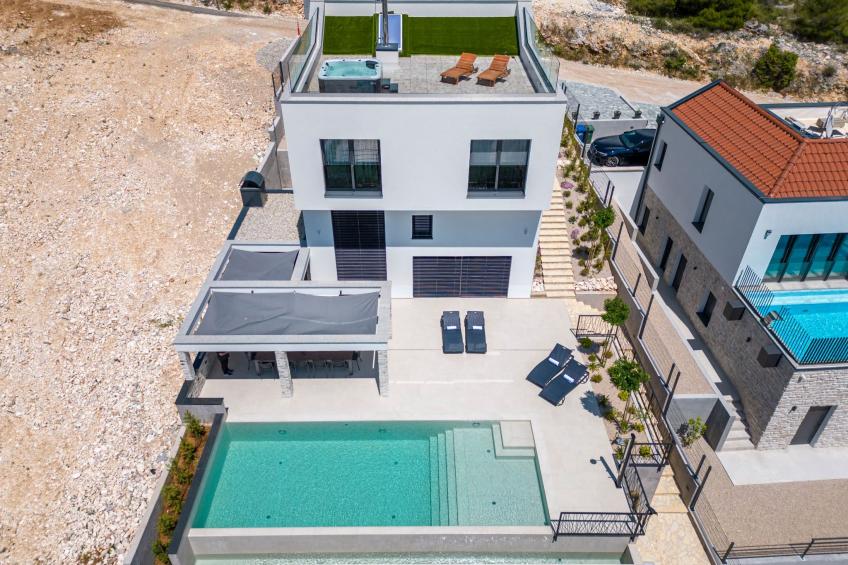 Ferienvilla "Villa Grc" mit Infinity Pool - foto 2